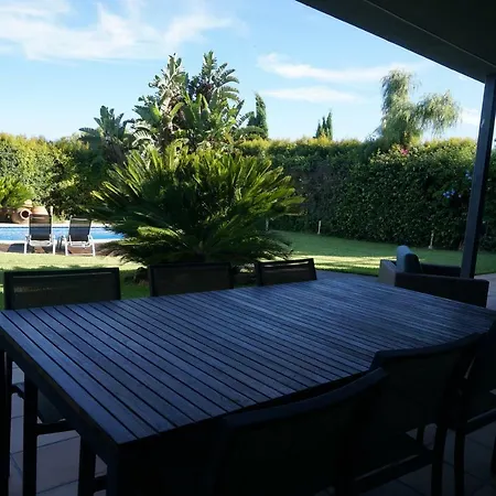 Casa Elisabeth Nyaraló Castelldefels