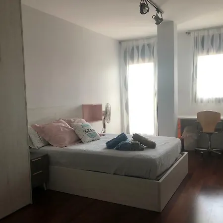 Casa Elisabeth * קסטלדפלס
